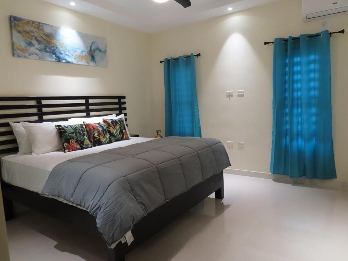 DREAMSCAPE VILLA, OCHO RIOS